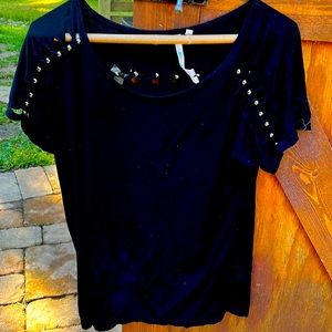 Oversized super comfy but cute and can look dressy black top